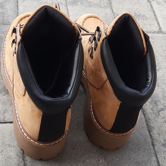 Vagabond Cosmo Lace-Up Chunky Hiking Boots - Picture 4 of 11